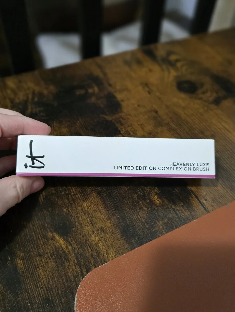 ItCosmetics Limited Edition Heavenly Luxe Complexion Brush